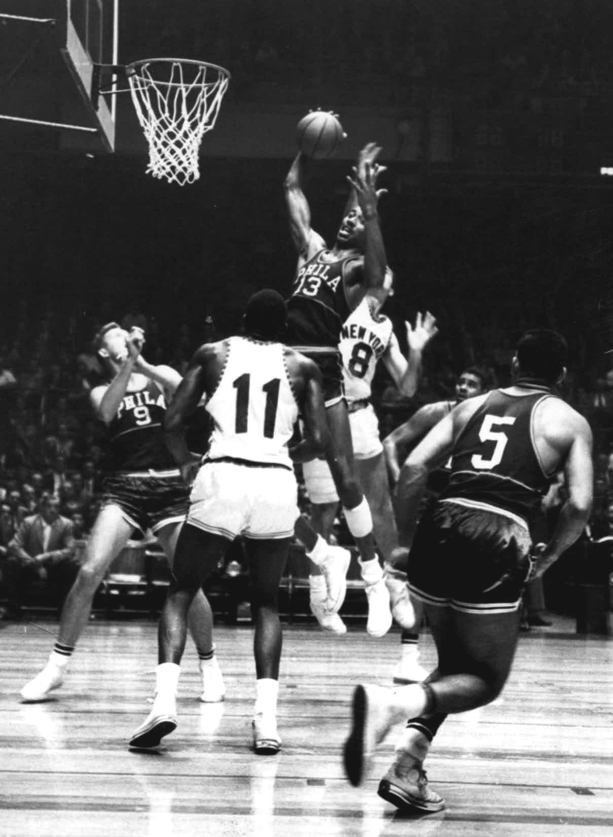 1960_New_York_Knicks_vs._Philadelphia_Warriors
