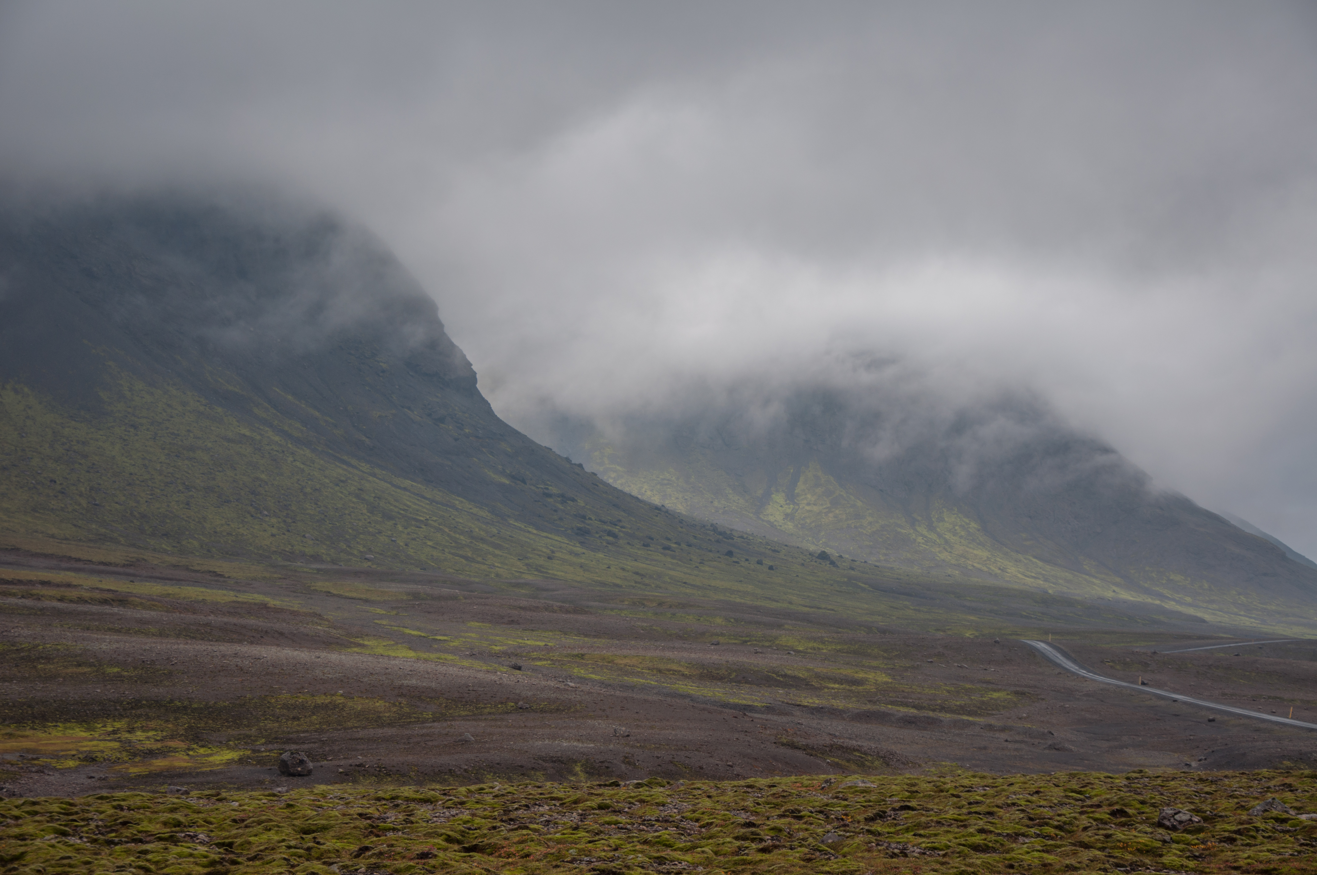 2014-09-18_16-47-44_Iceland_Suðurland_Reykholt_Road_F35